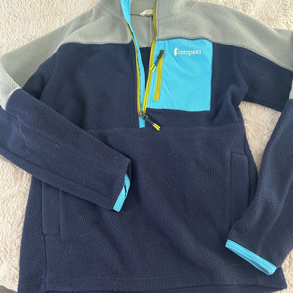 Cotopaxi Blue and Gray Fleece Pullover